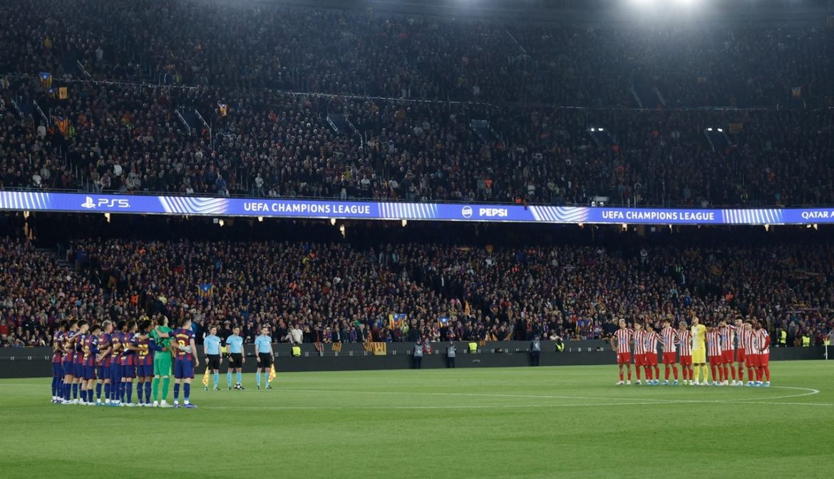 fc-barcelona:-„mircea-lucescu,-jucator-si-antrenor-de-legenda!”