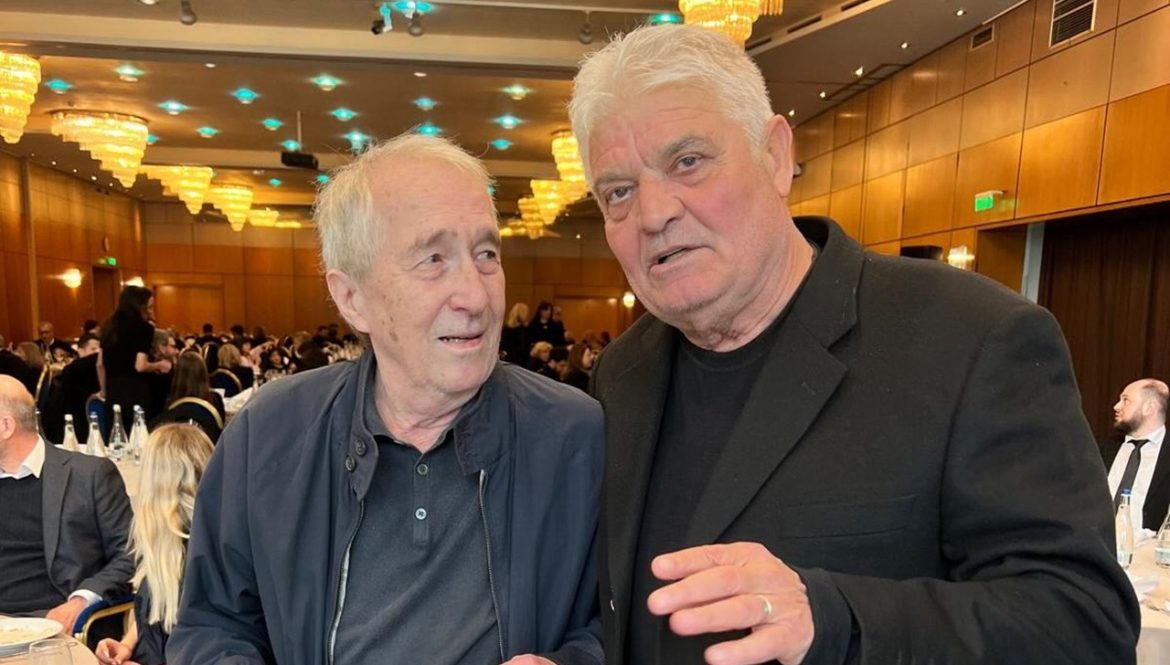 aparitie-rara!-valentin-ceausescu-a-fost-prezent-la-parastasul-lui-mircea-lucescu