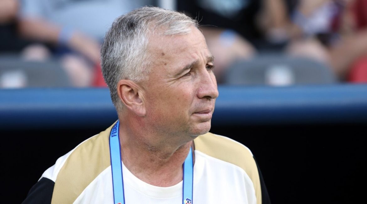 dan-petrescu,-in-loja-la-fcsb-–-fc-arges!-imagini-unice-alaturi-de-gica-hagi